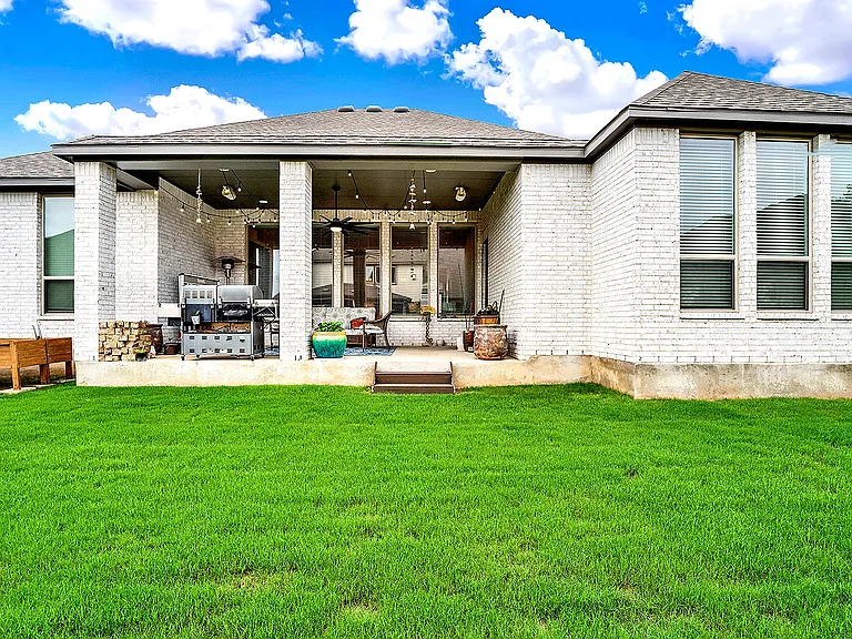 6826 Hallie Loop — Photo 44