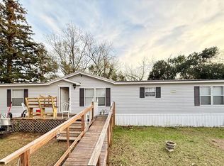 326 N Robinson St, Lenox, GA 31637