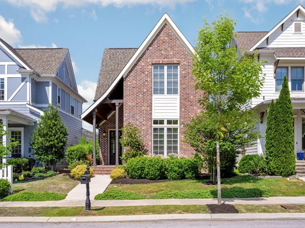 466 Alston Dr, Chattanooga, TN 37419
