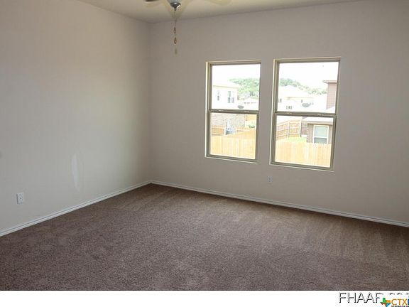 4th image of 3910 Endicott Dr