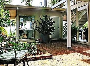 6216 Ascot Dr, Oakland, CA 94611