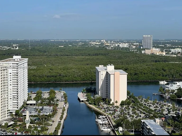 15811 Collins Ave #2805 — Photo 25