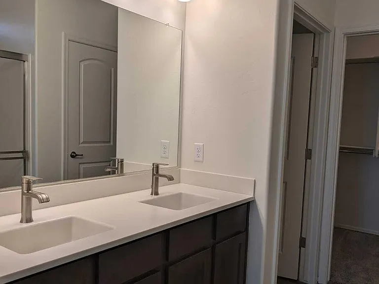 2195 W Desert Topaz Way — Photo 10