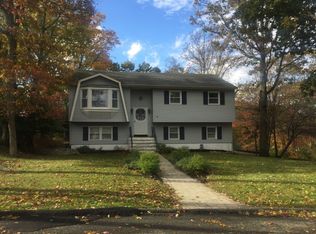 160 Rollins Trl, Hopatcong, NJ 07843