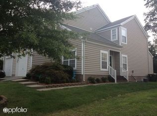 109 Nathan Pl, Yorktown, VA 23692