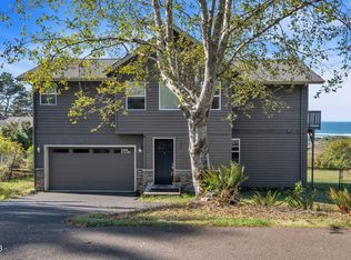 961 NW Lanai Loop, Seal Rock, OR 97376