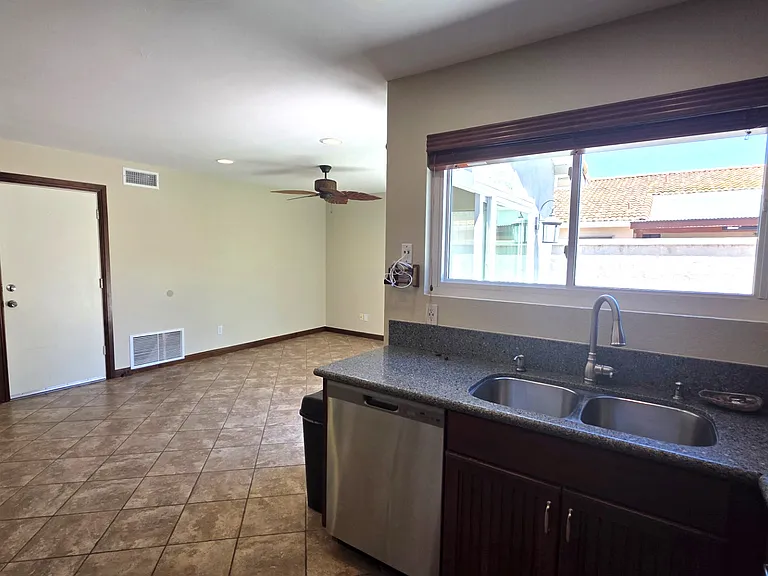 768 Valley Crest Dr — Photo 11
