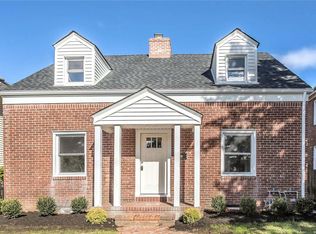 7 Neulist Ave, Port Washington, NY 11050