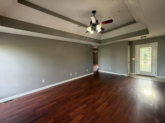 3rd image of 515 Preakness Cir