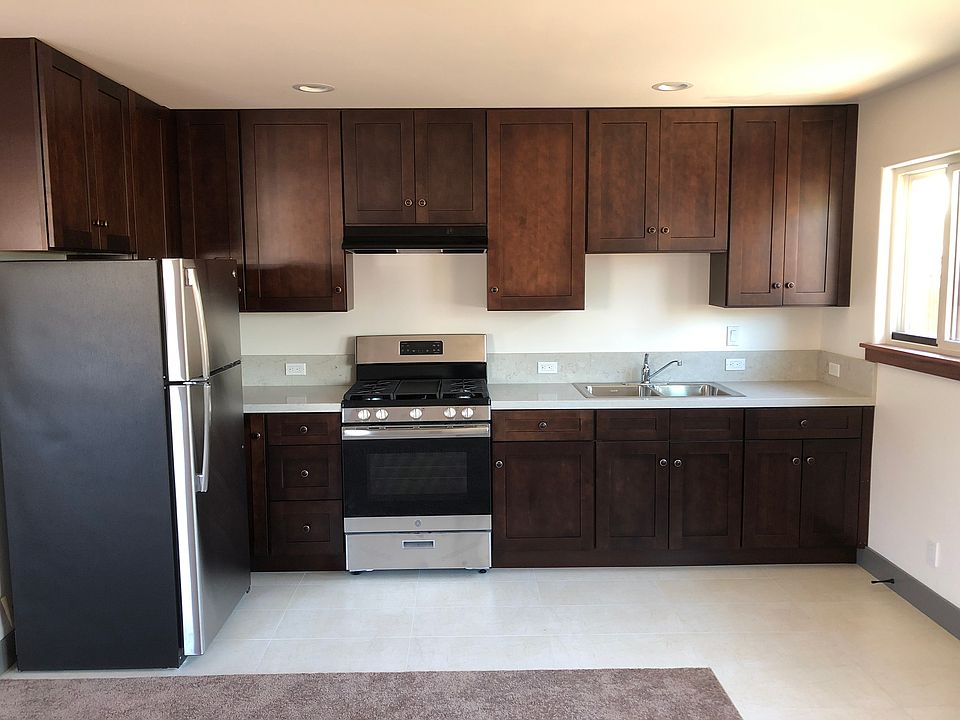 2nd image of 1862 Encina Dr #1