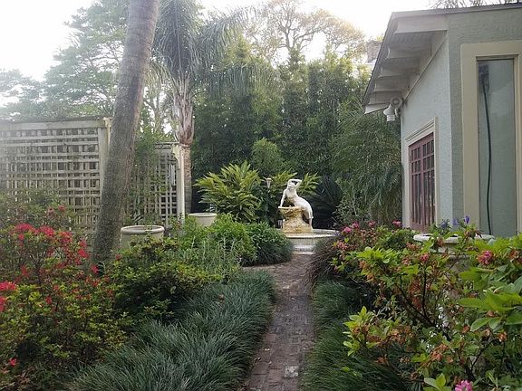 4th image of 4020 Delgado Dr