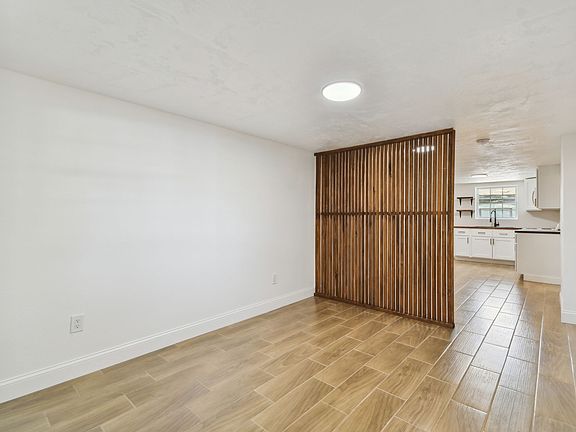 4th image of 1431 9th Ave S #2