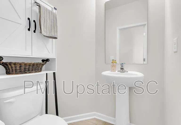 1110 Silverbend Trl — Photo 25