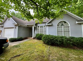 707 Clay Hill Dr, Knightdale, NC 27545