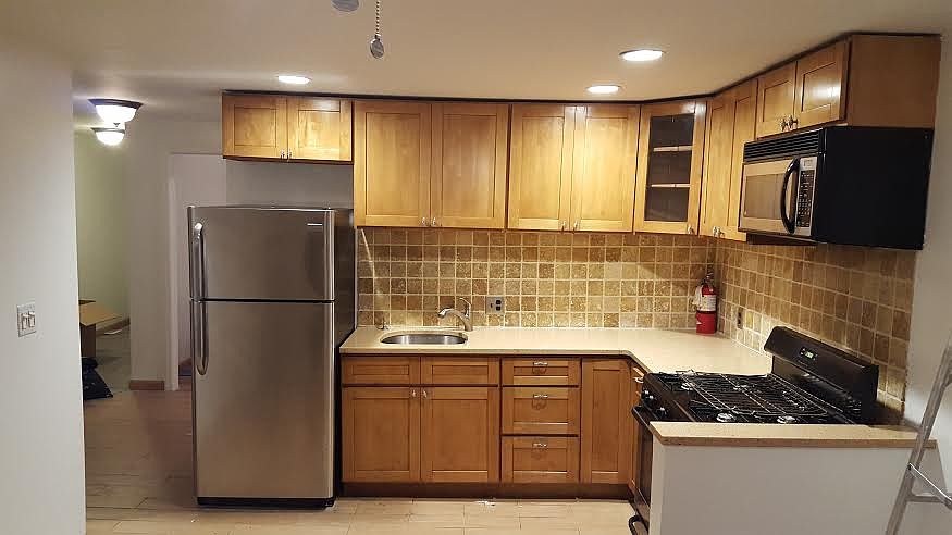 1st image of 155 17th St #1
