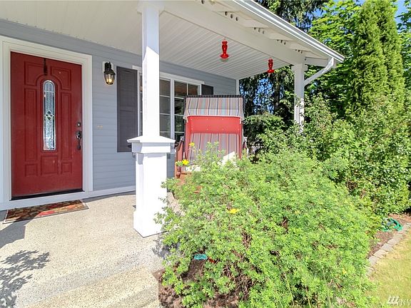 2nd image of 21652 SE 297th Ter