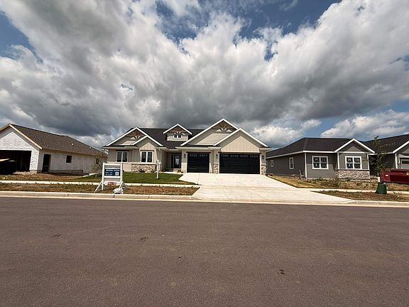 3rd image of 2016 Jack Ryan Dr