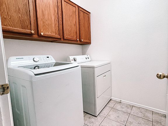 5th image of 17791 N 143rd Circle