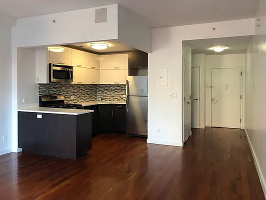 Rented by Kahen Properties | media 30