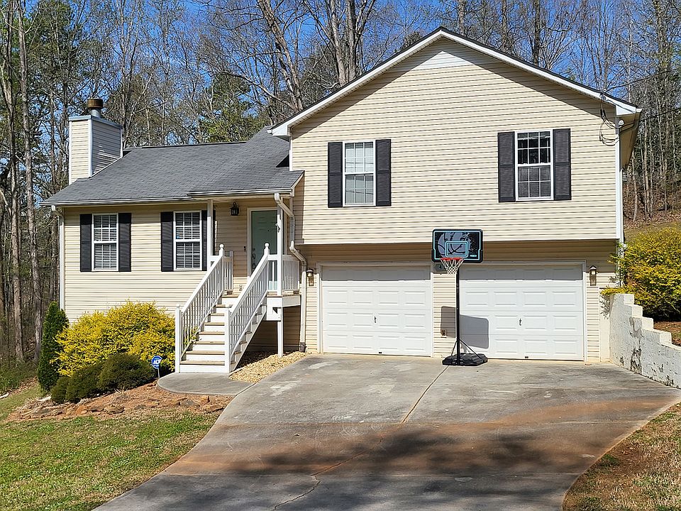 1st image of 411 Emerald Pines Dr