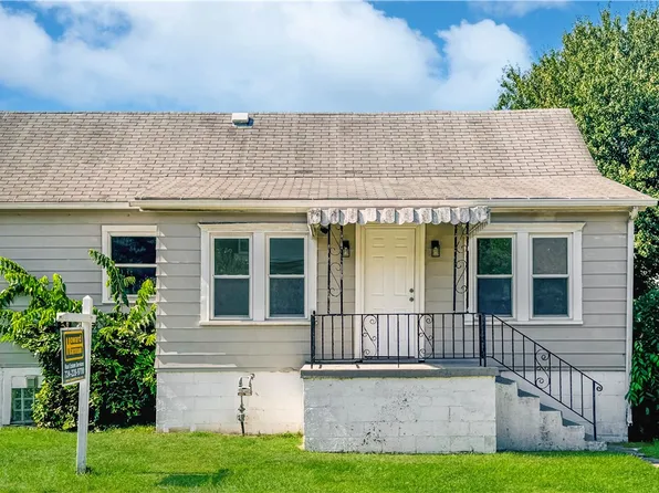 385 Hallam Ave, Washington, PA 15347