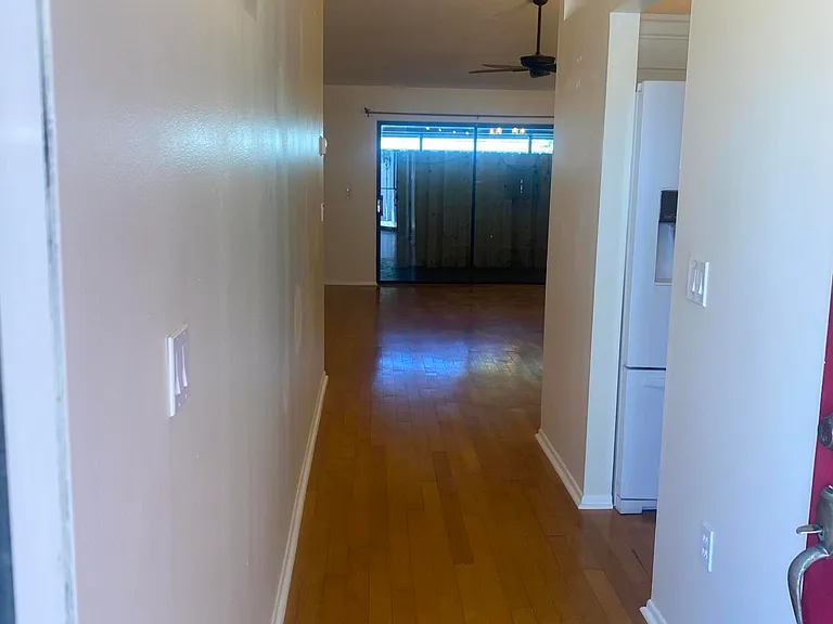3694 Hardwood Ct — Photo 3