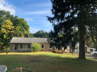 Turkey Hill Rd, Red Hook, NY 12571