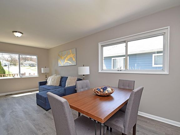 5th image of 3294 Lapland Dr