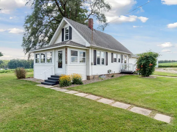 10320 S Us Highway 27, Dewitt, MI 48820