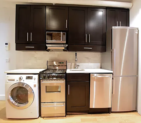 Rented by REAL New York | media 4