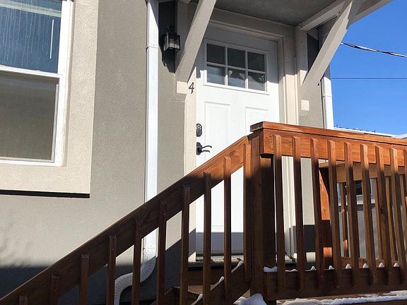 2nd image of 3700 S Lincoln St #5