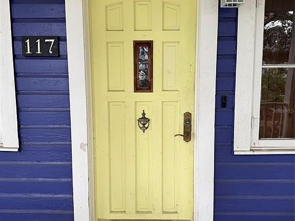 4th image of 117 S BROOKSVILLE AVENUE