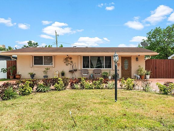 2nd image of 7930 NW 10th Street