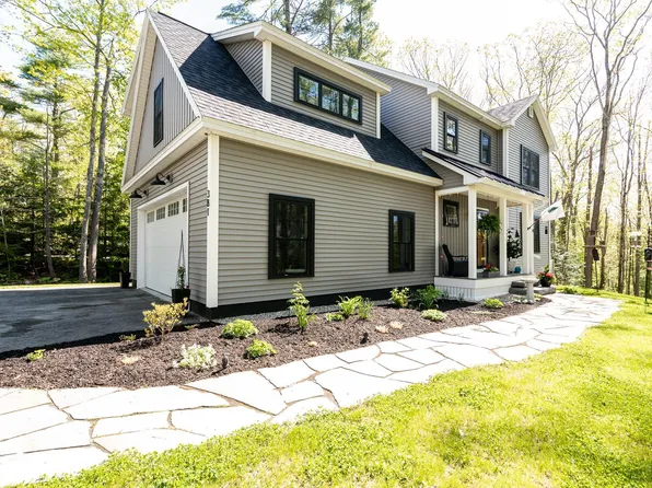 381 Middle Road, Falmouth, ME 04105