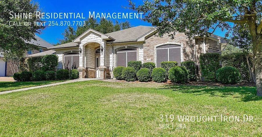 1st image of 319 Wrought Iron Dr