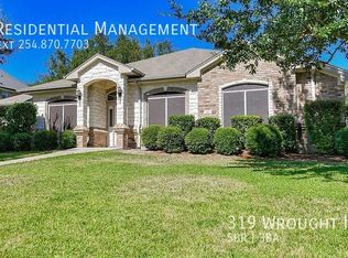 319 Wrought Iron Dr, Harker Heights, TX 76548