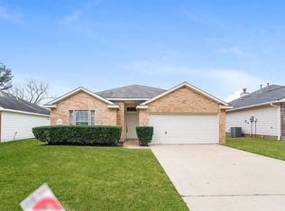 6954 Breezy Point, Willis, TX 77318