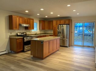 2843 Redwood Pl, Anchorage, AK 99508