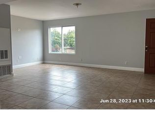 155 E 87th St APT C, Los Angeles, CA 90003