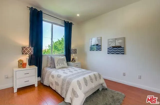 5303 Satsuma Ave #107 — Photo 8