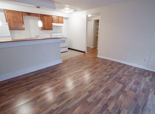 Birchwood Place Apartments, Indianapolis, IN 46205