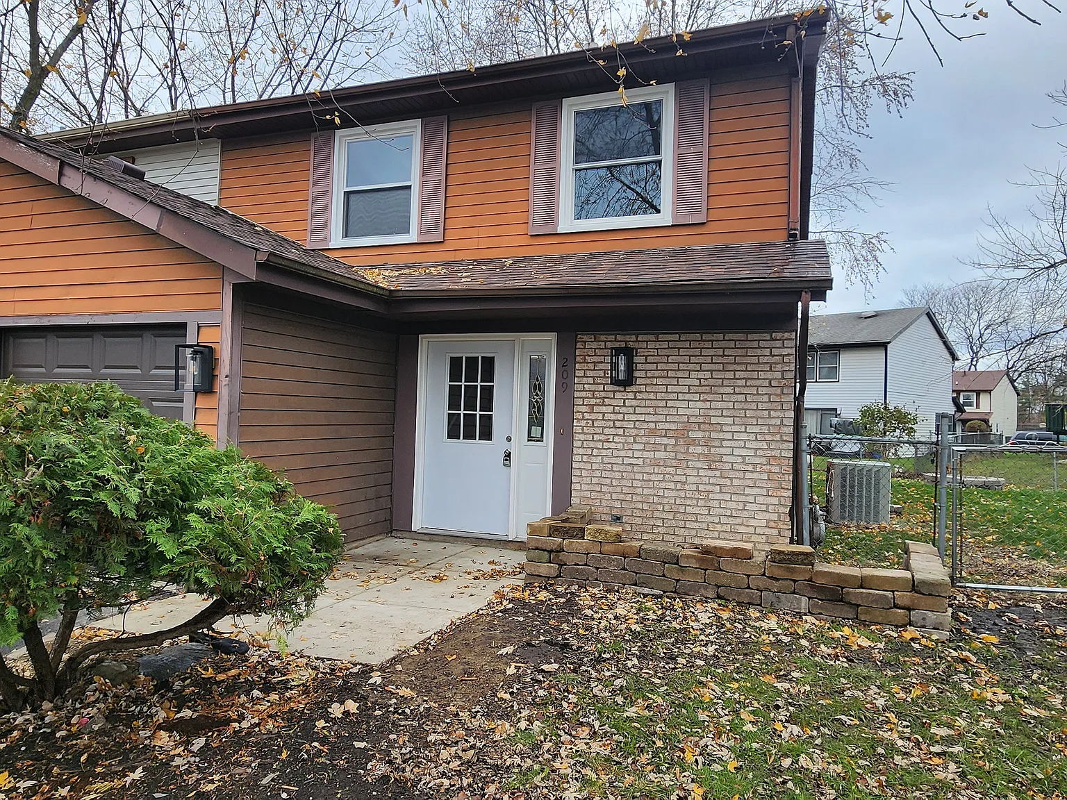 3 bed, 2.5 bath, 1329 sqft, $2,650 — Photo 1