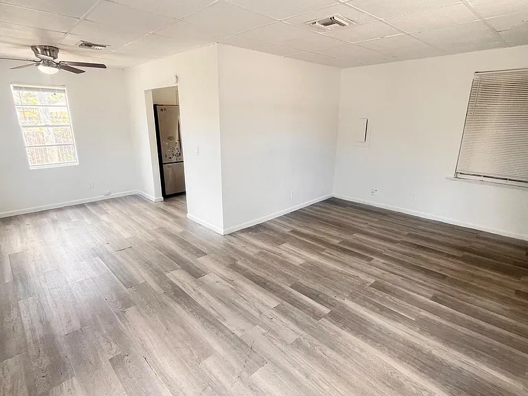 1000 W Lakewood Rd #6 — Photo 15