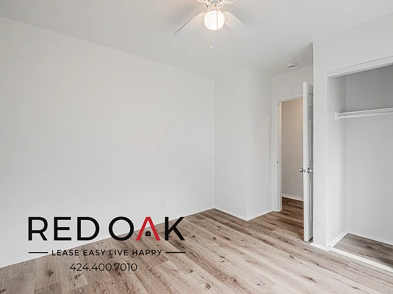 252 E 79th St #252 — Photo 13