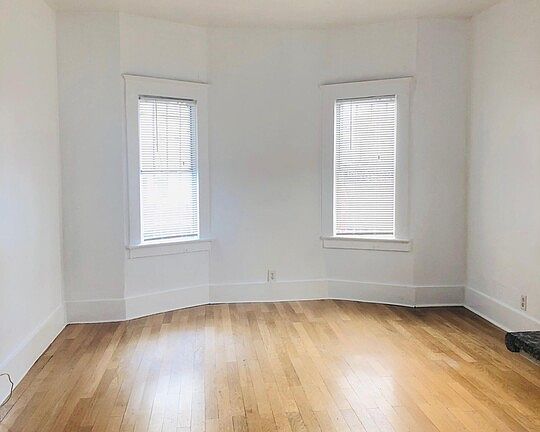 5th image of 908 Pacific Ave #2A