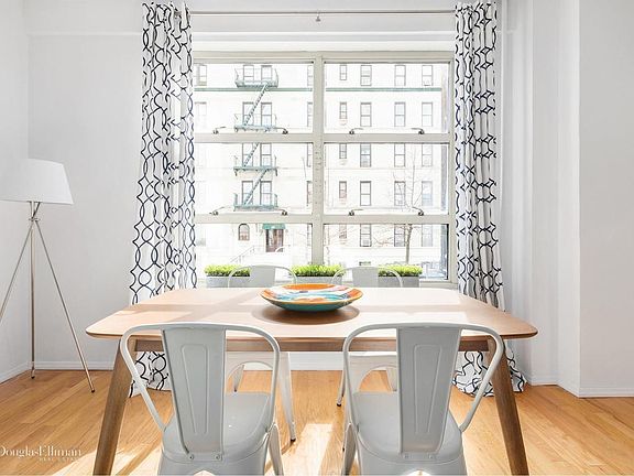 2nd image of 80 La Salle St APT 2F