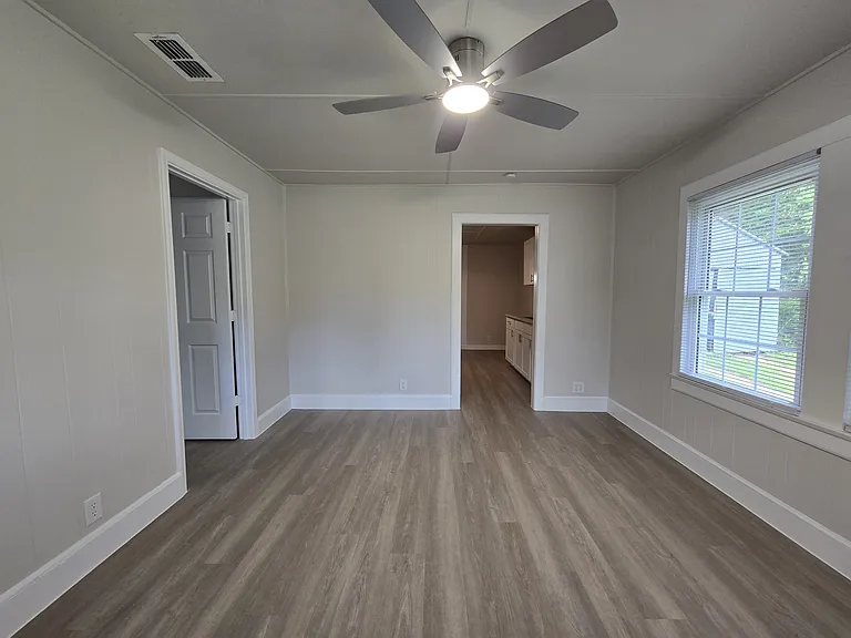 259 Wells St — Photo 17