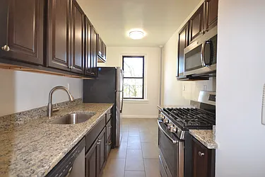 Rented by Silverstein Collection LLC 