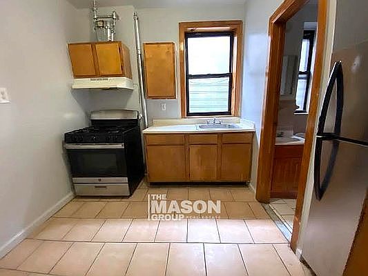 3rd image of 2090 Amsterdam Ave APT 5S