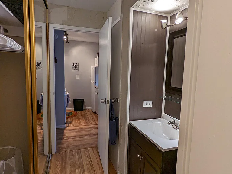 789 N Clarkson St #503 — Photo 25
